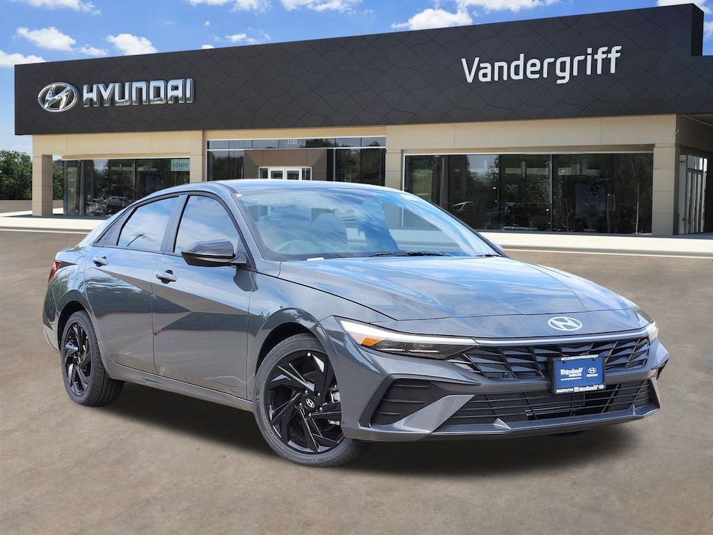 New 2026 Hyundai Elantra SEL Sport Sedan