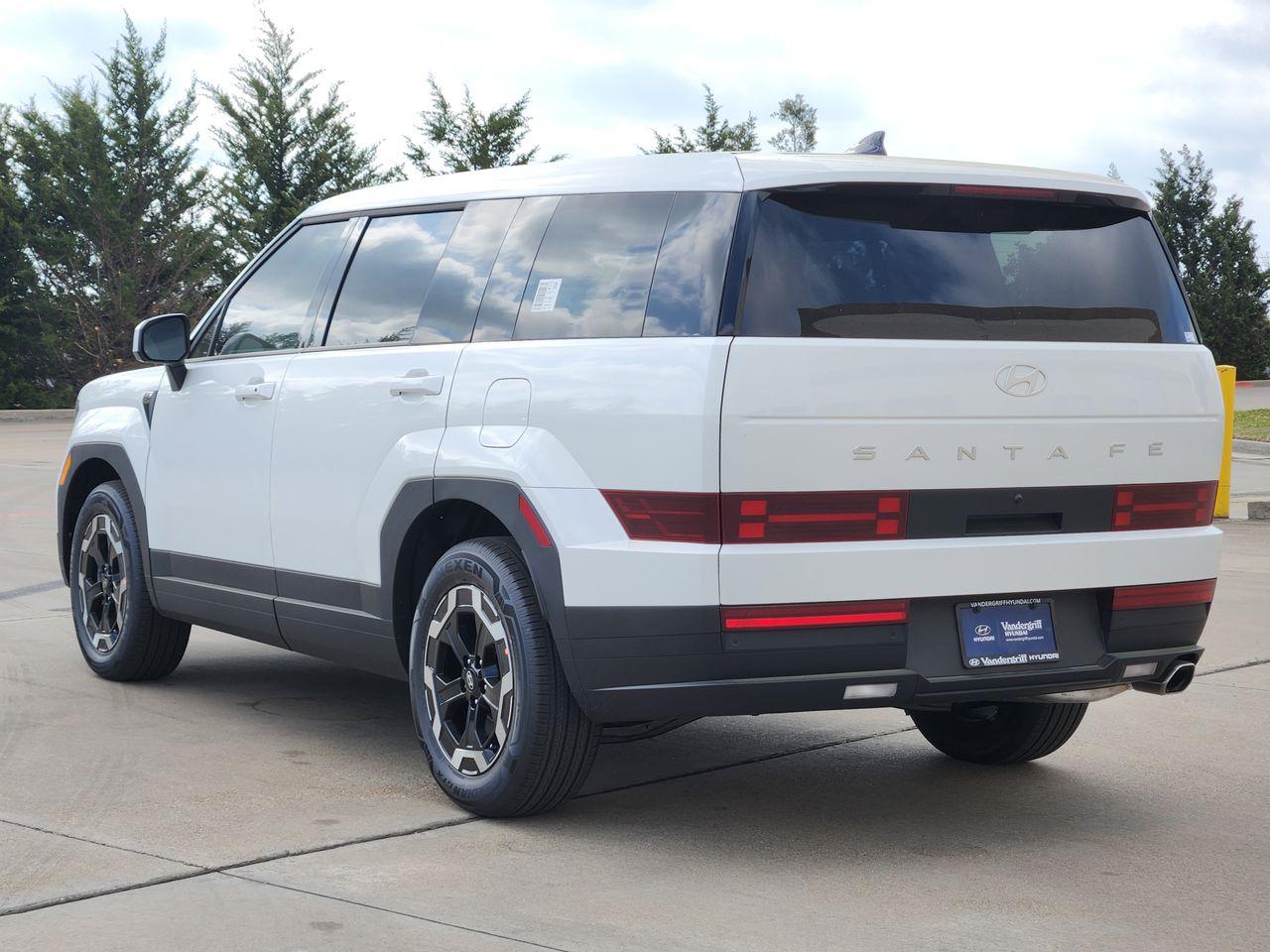 New 2026 W6H White Hyundai SE FWD image 3