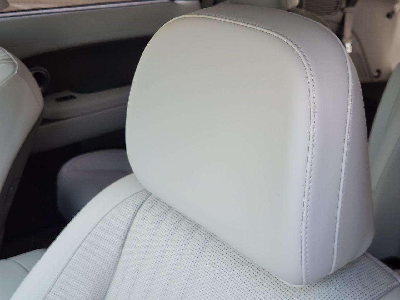 New 2027 Titan Green Pearl Hyundai SEL Premium image 11