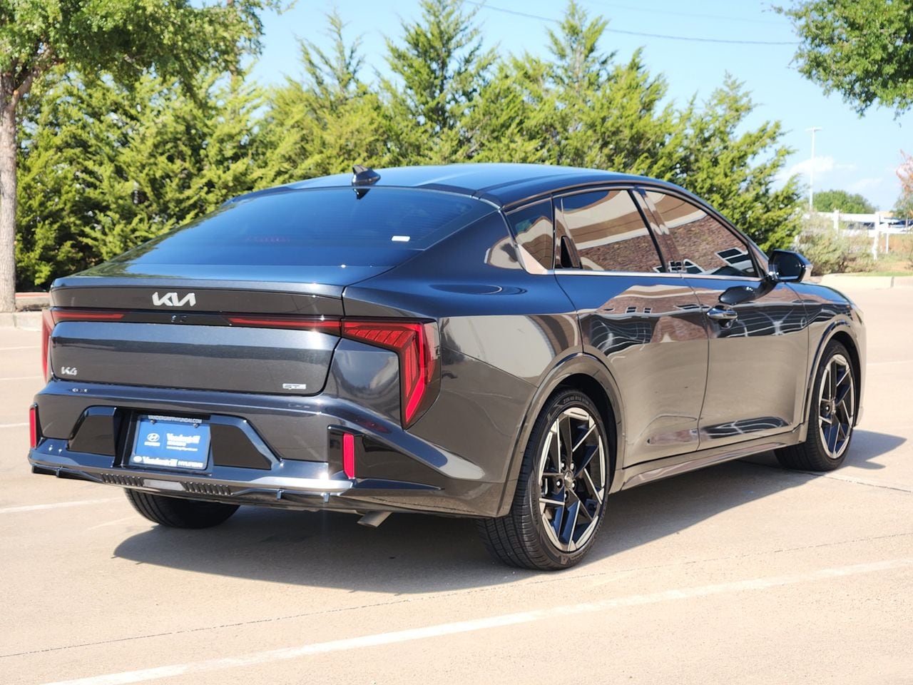 Used 2025 Interstellar Gray Kia GT-Line image 4