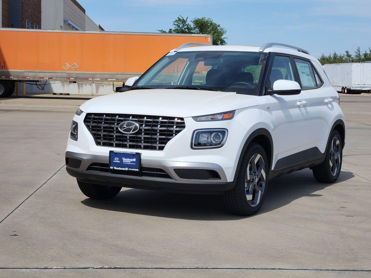 New 2026 SAW White Hyundai SEL image 2