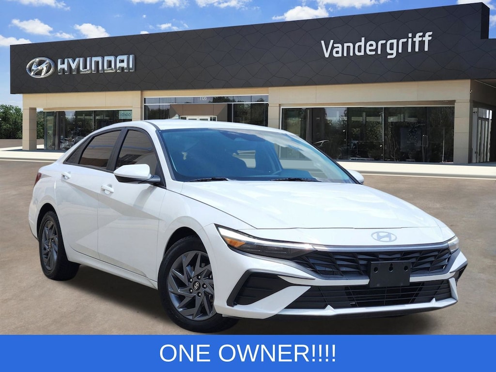 Used 2024 Hyundai Elantra SEL Sedan