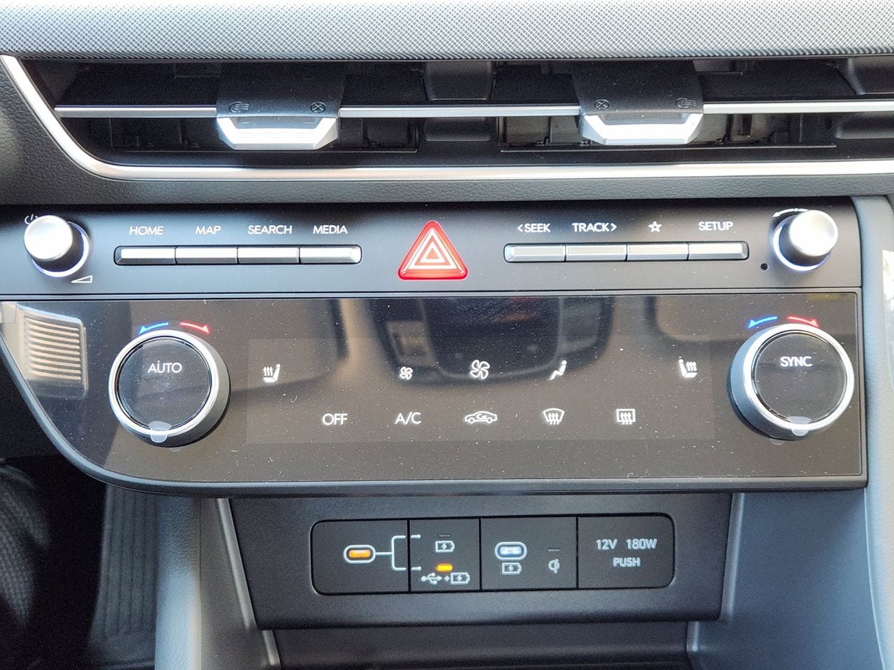 New 2026 W6H White Hyundai SEL Sport image 15