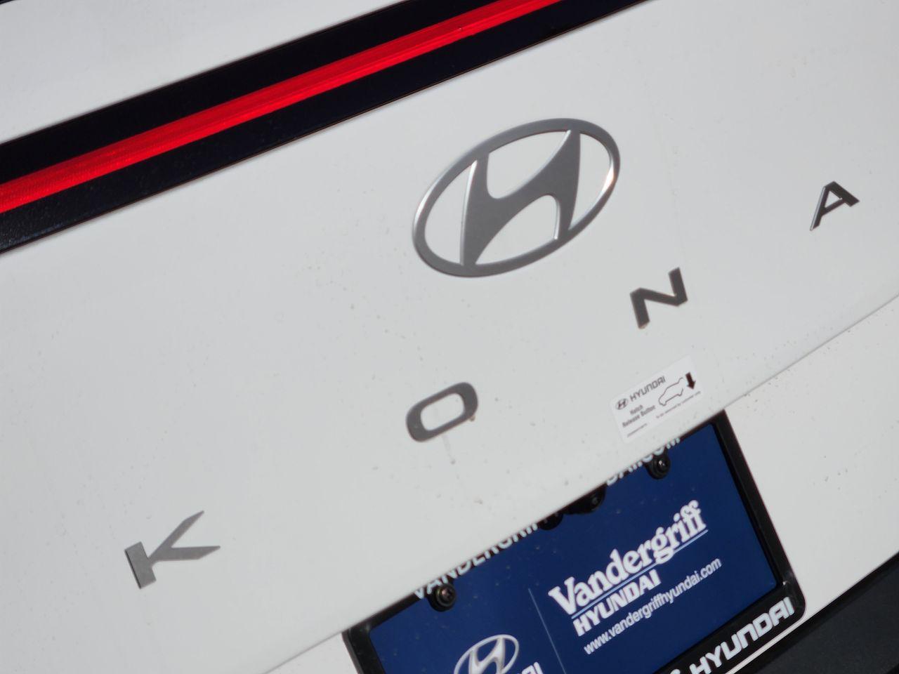 New 2026 SAW White Hyundai SEL Sport FWD image 8