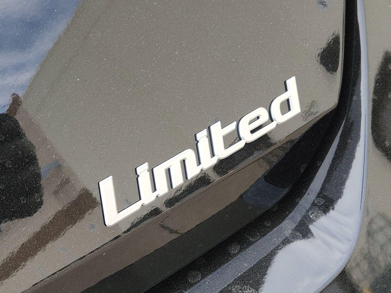 New 2026 A2B Black Hyundai Limited image 9