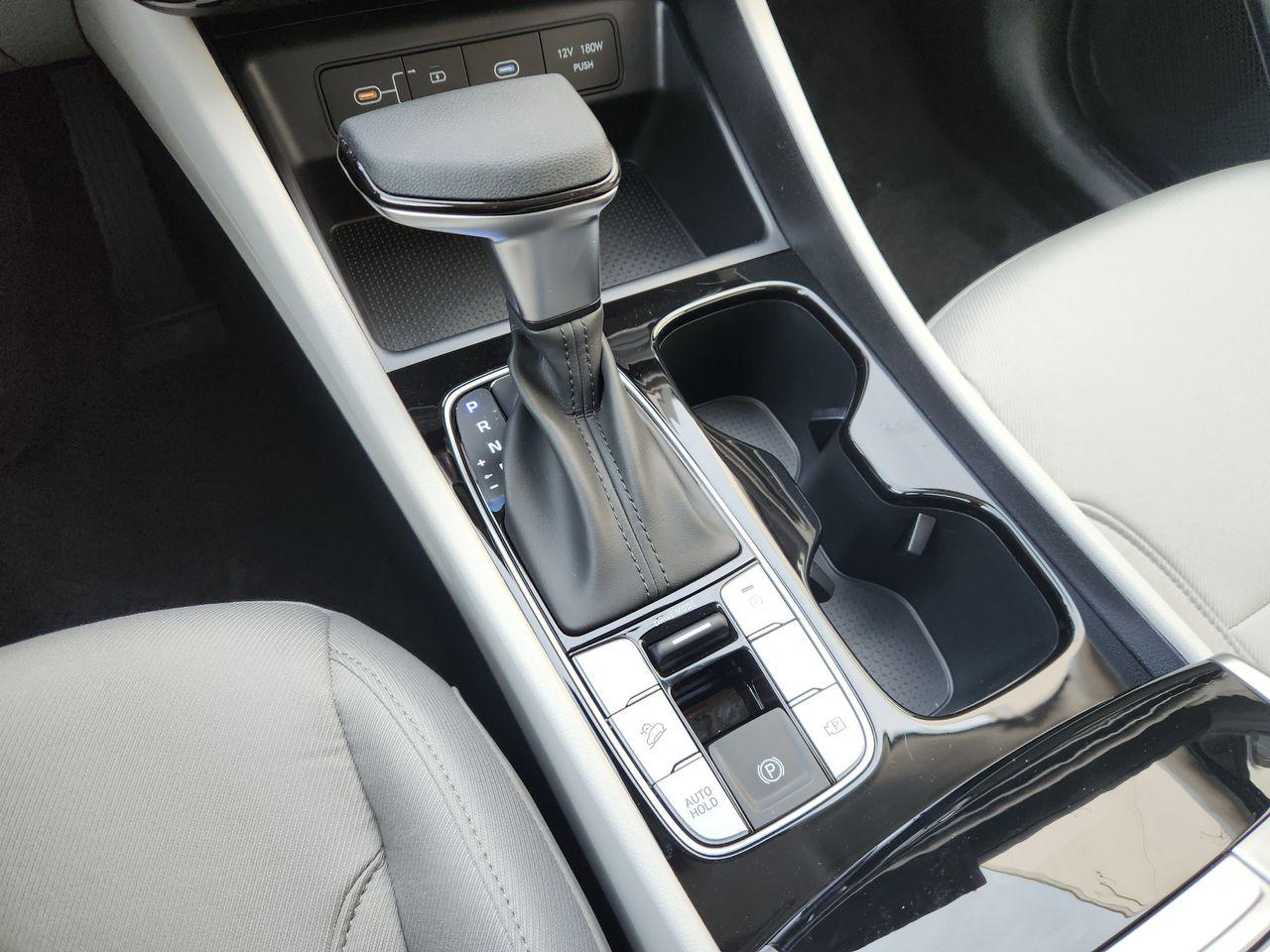 New 2026 R2T Silver Hyundai SEL FWD image 18