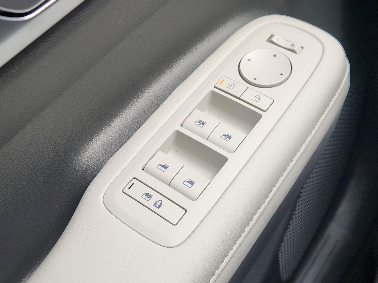 New 2026 NT2 Gray Hyundai SEL FWD image 21