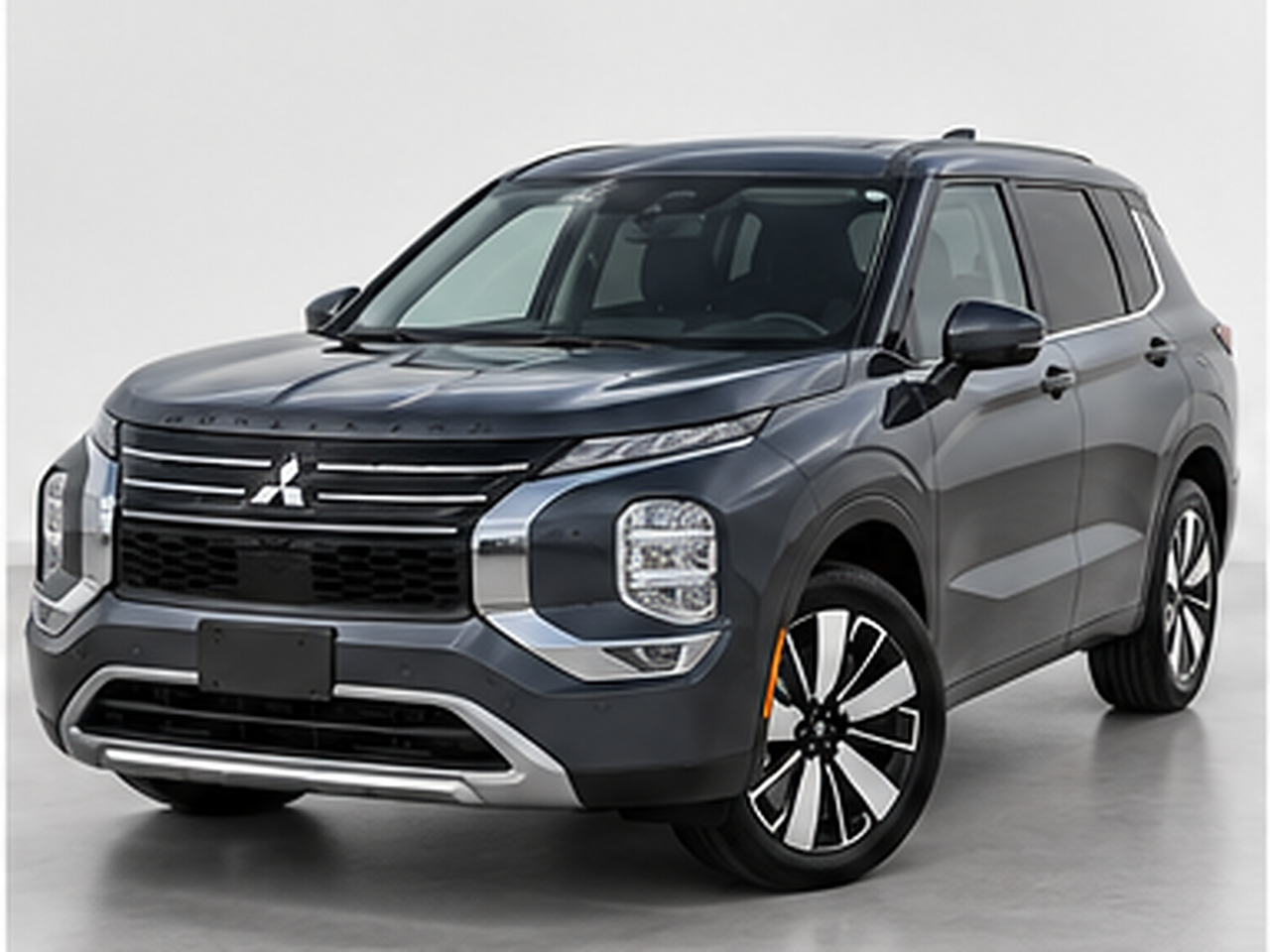 Graphite Gray Metallic Black Roof 2025 Mitsubishi Outlander SUV / Crossover Front-Wheel Drive Continuously Variable Transmission