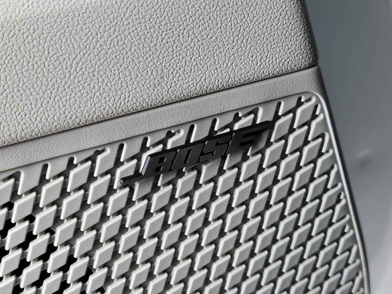 New 2026 W6H White Hyundai Limited image 24