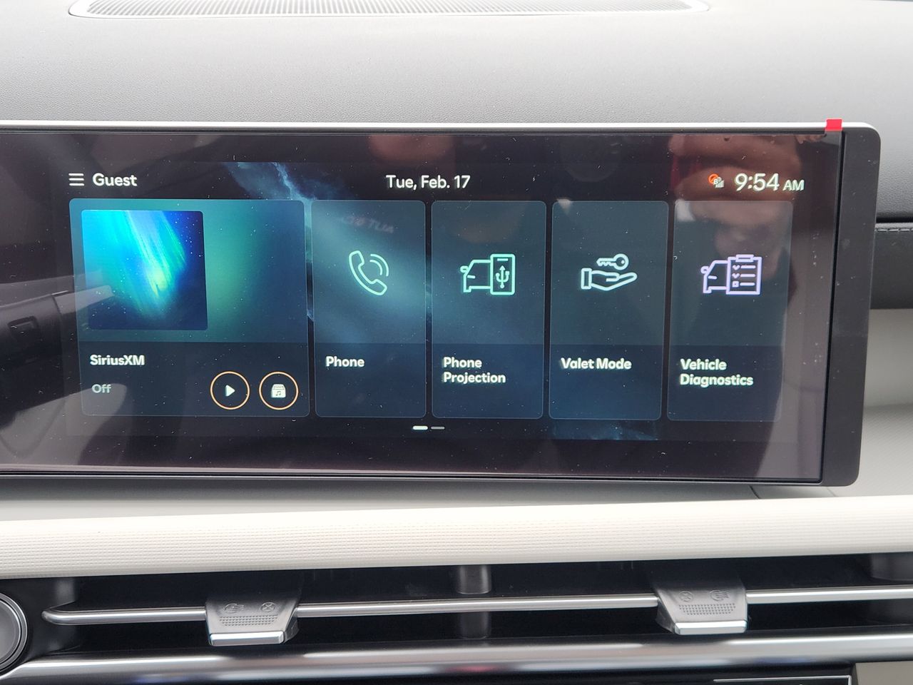 New 2026 W6H White Hyundai SEL FWD image 13