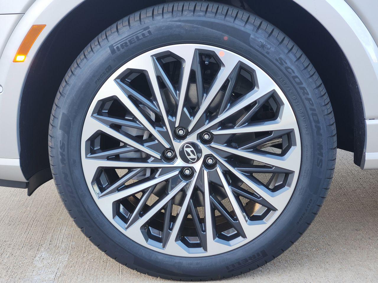 New 2026 T2X Silver Hyundai Calligraphy FWD image 7