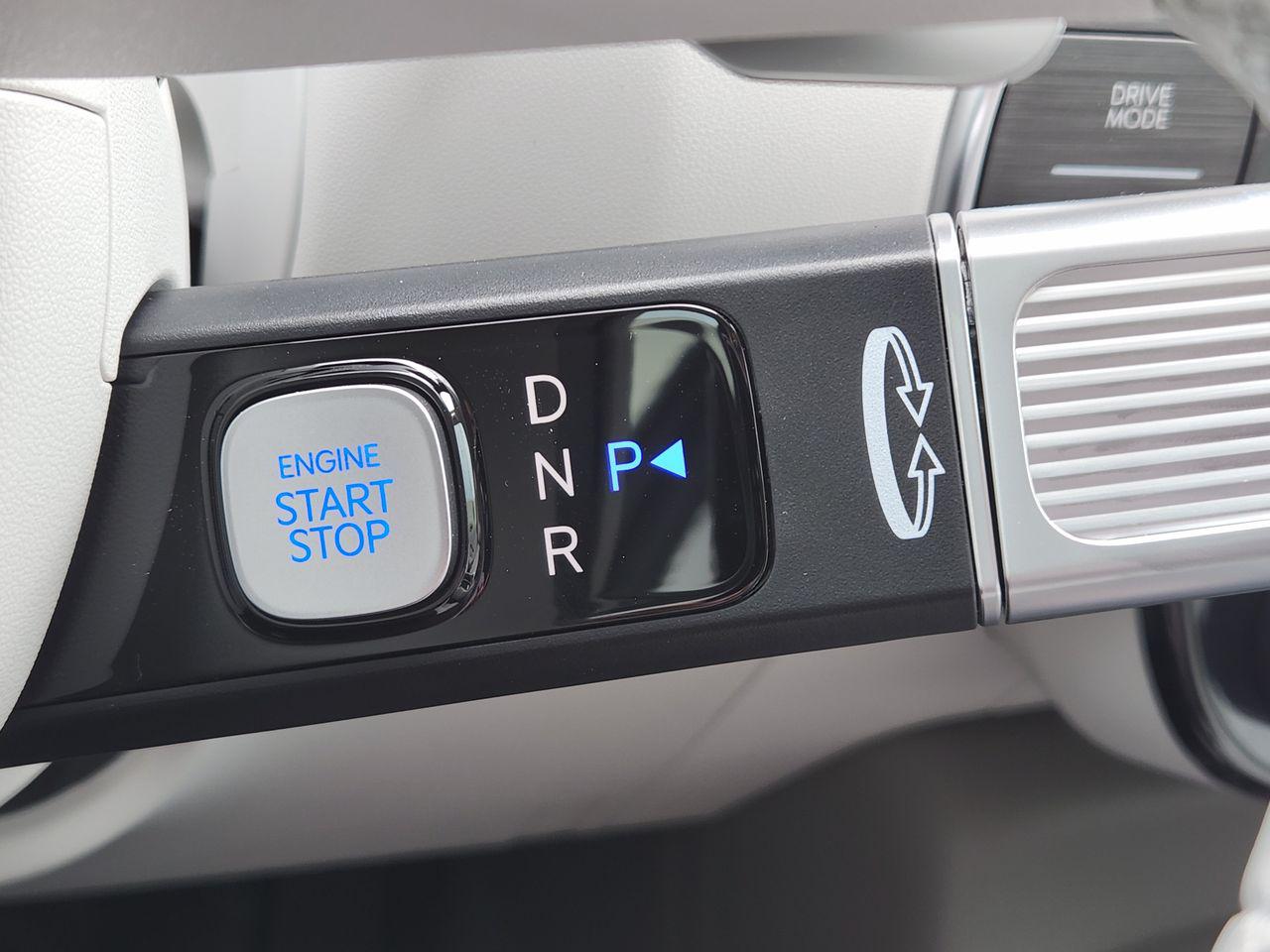 New 2027 Ecotronic Gray Pearl Hyundai SEL FWD image 17