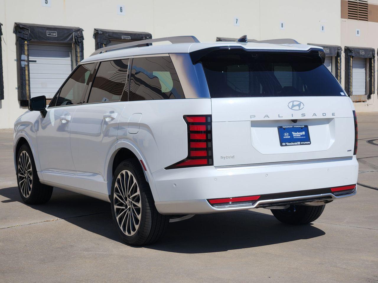 New 2027 Creamy White Pearl Hyundai Calligraphy image 3