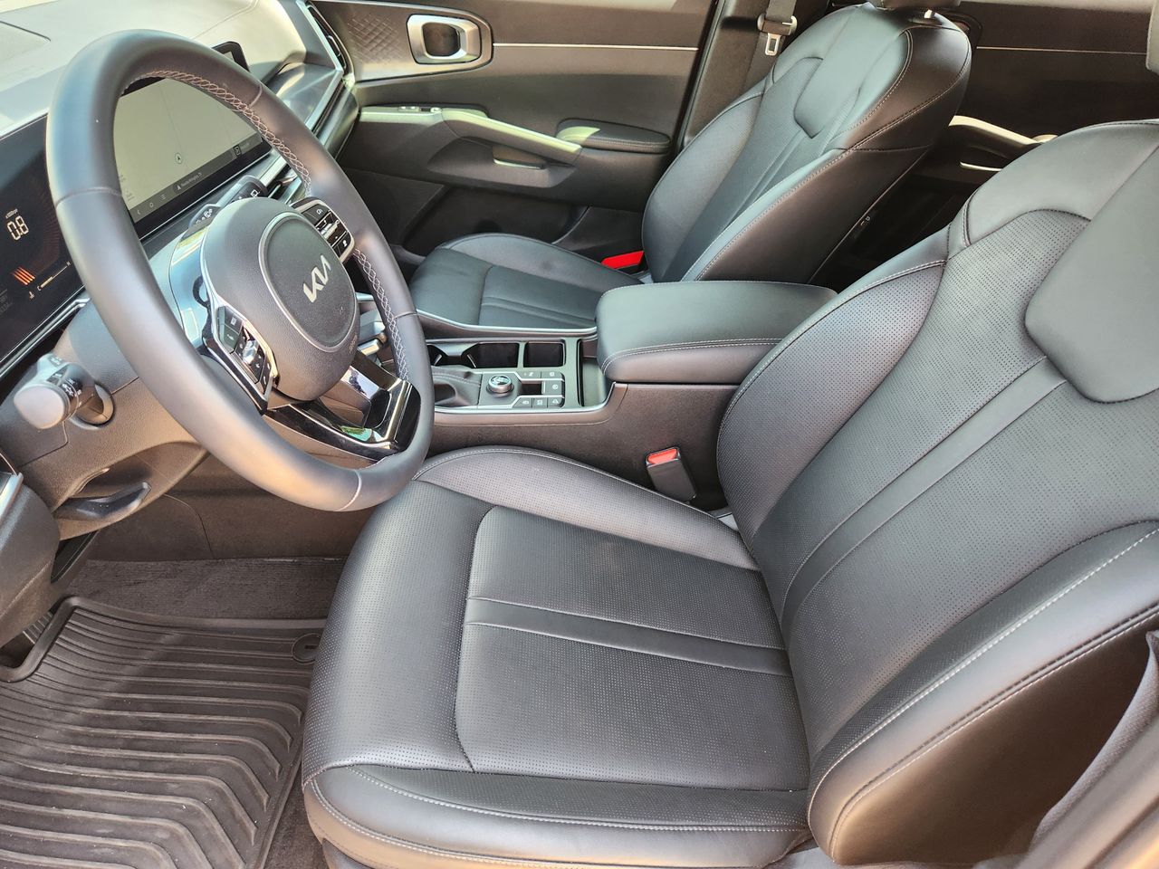 Used 2025 Dawning Red Kia S image 10