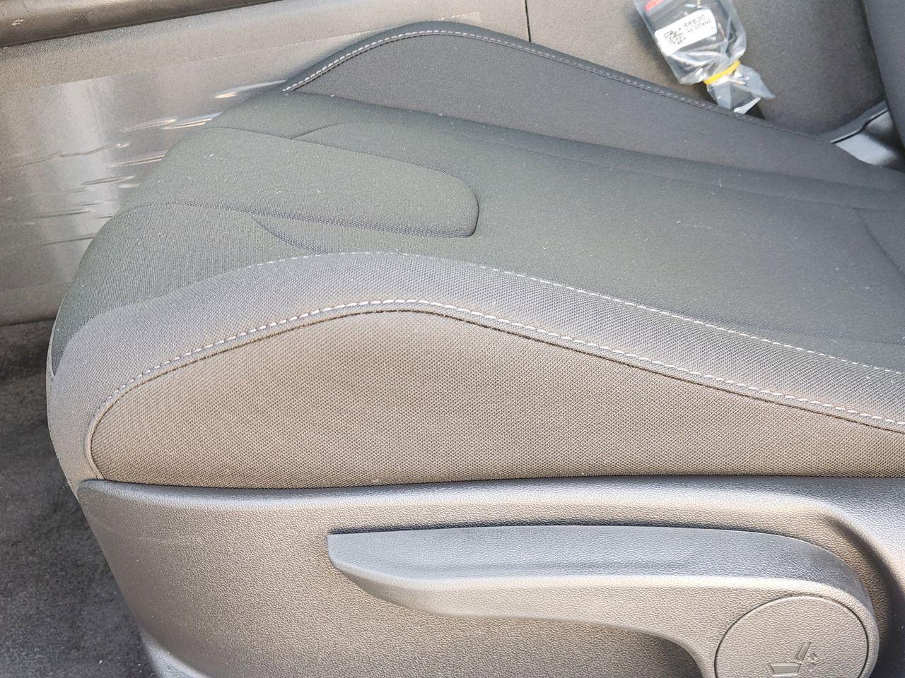 New 2026 W6H White Hyundai SEL Sport Premium image 22