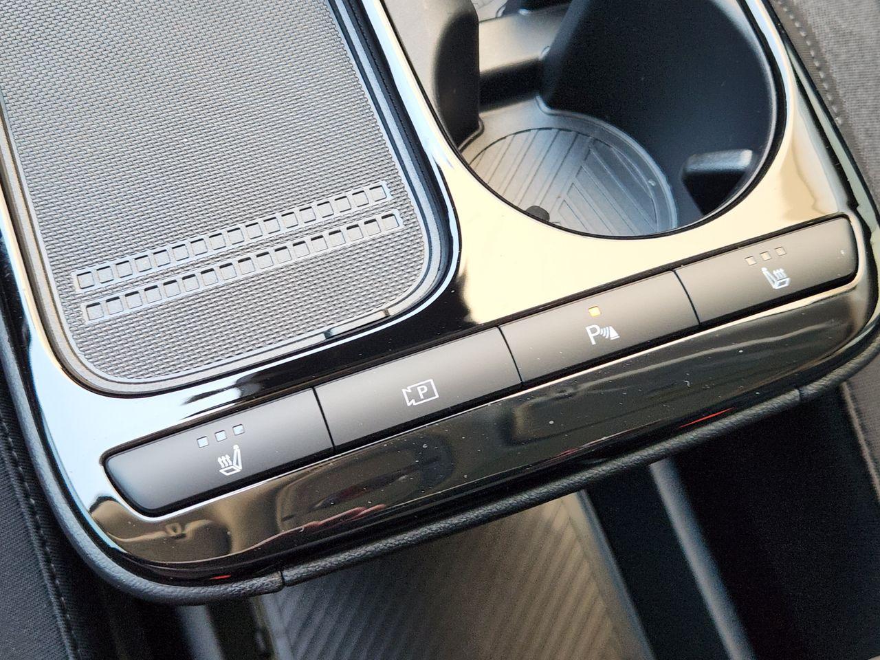 New 2027 Cyber Gray Hyundai SE image 17