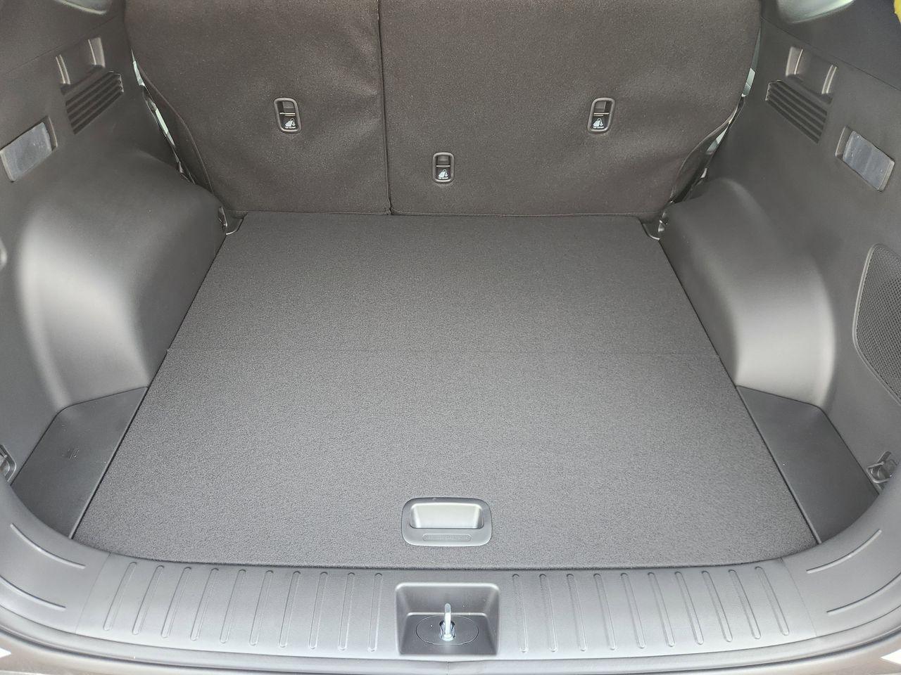 New 2026 Creamy White Pearl Hyundai Limited image 32