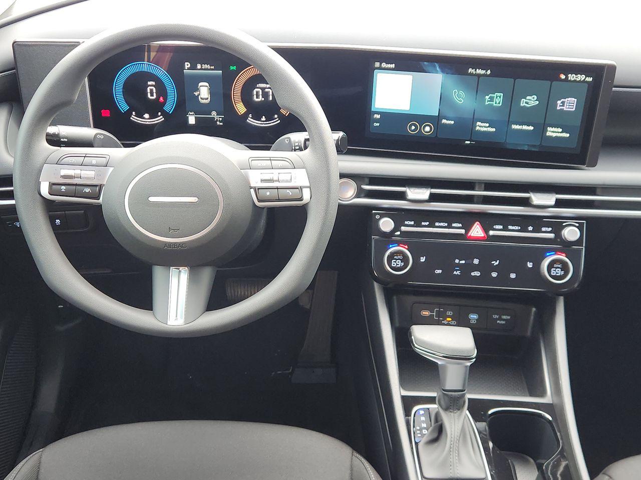 New 2026 R2P Red Hyundai SEL FWD image 25