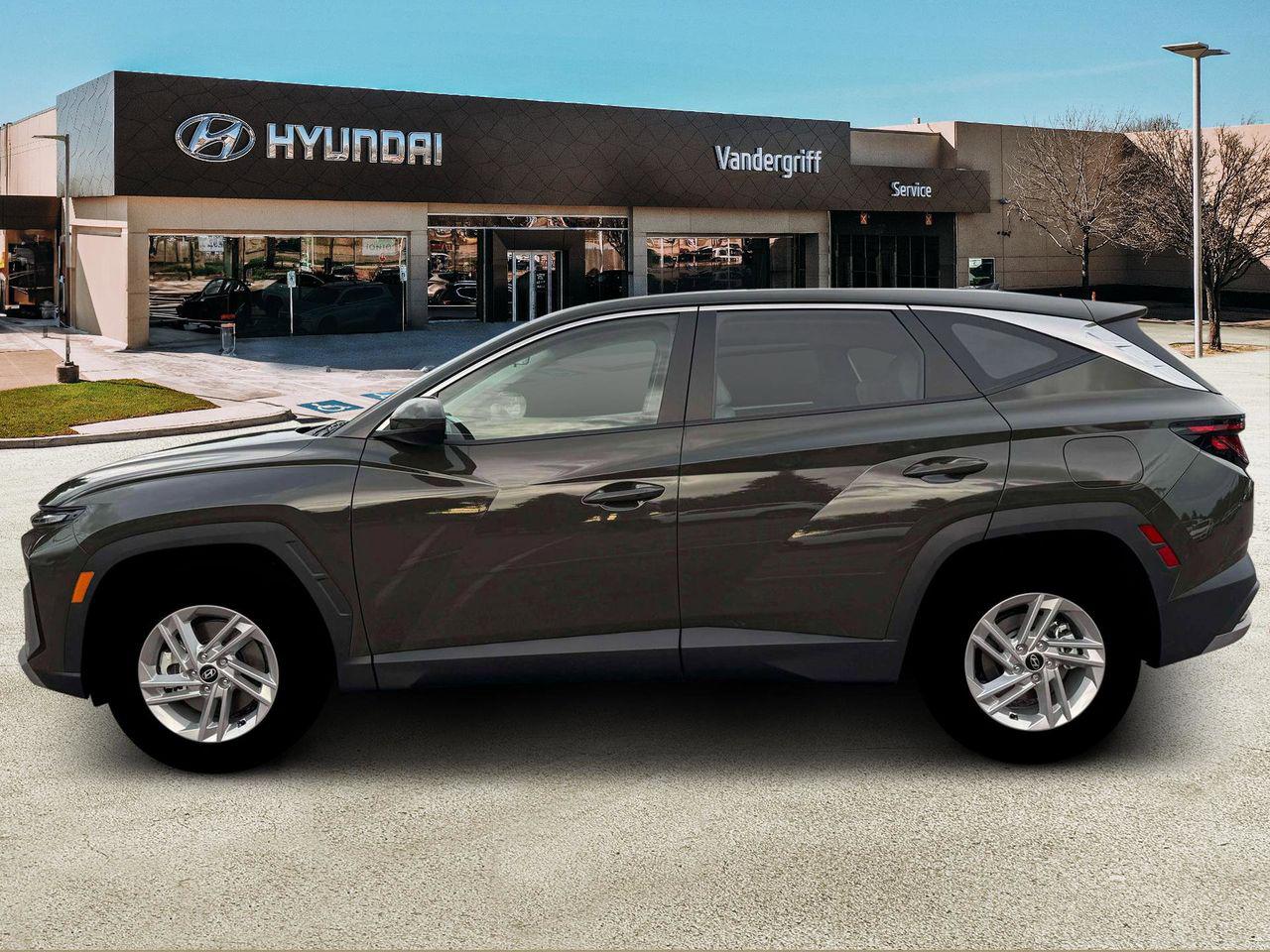 New 2026 WG2 Green Hyundai SE FWD image 3