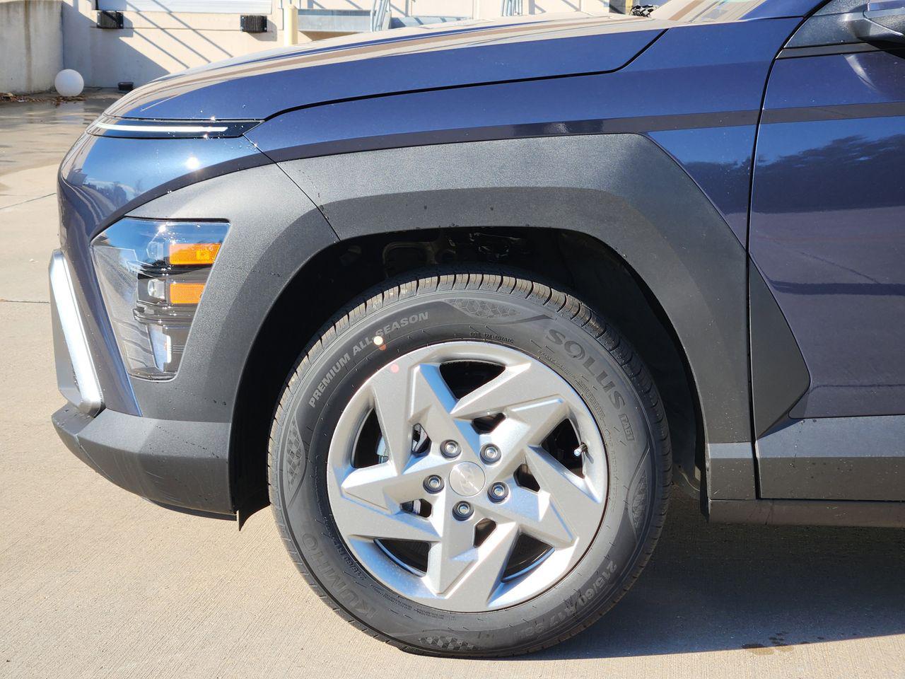 New 2026 TN6 Blue Hyundai SE FWD image 5