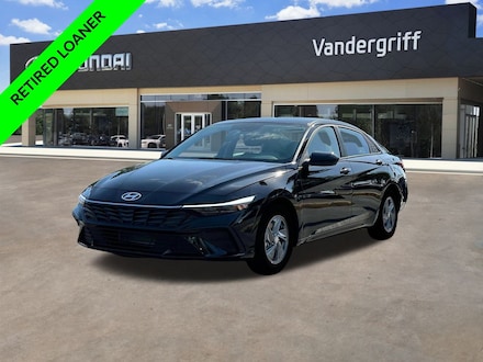 2025 Hyundai Elantra SE Sedan