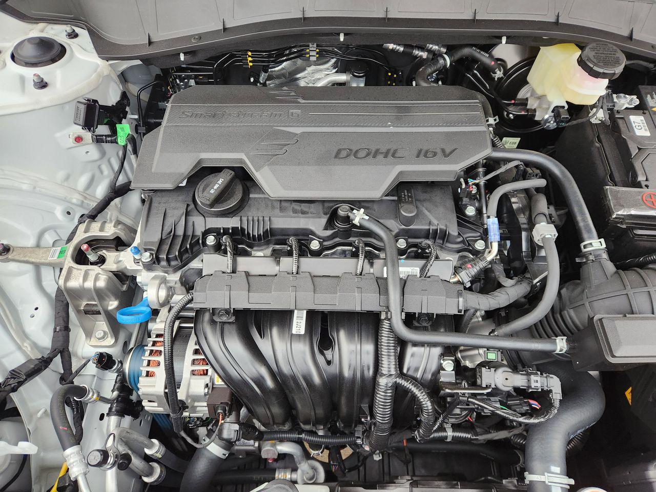 New 2026 Atlas White Hyundai SEL Sport FWD image 29