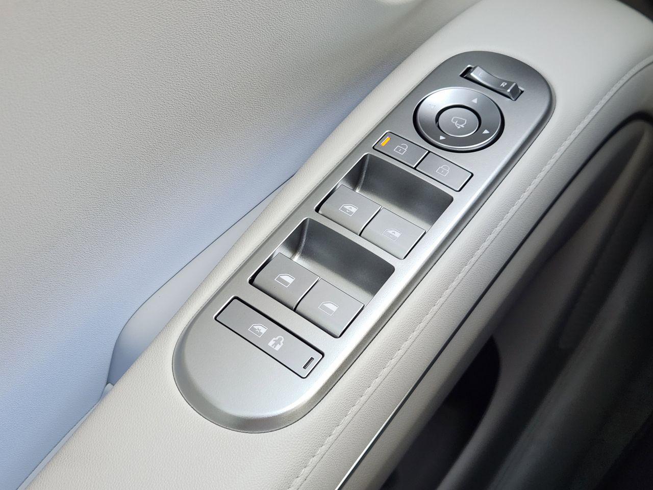 New 2026 A2B Black Hyundai SEL Premium FWD image 20