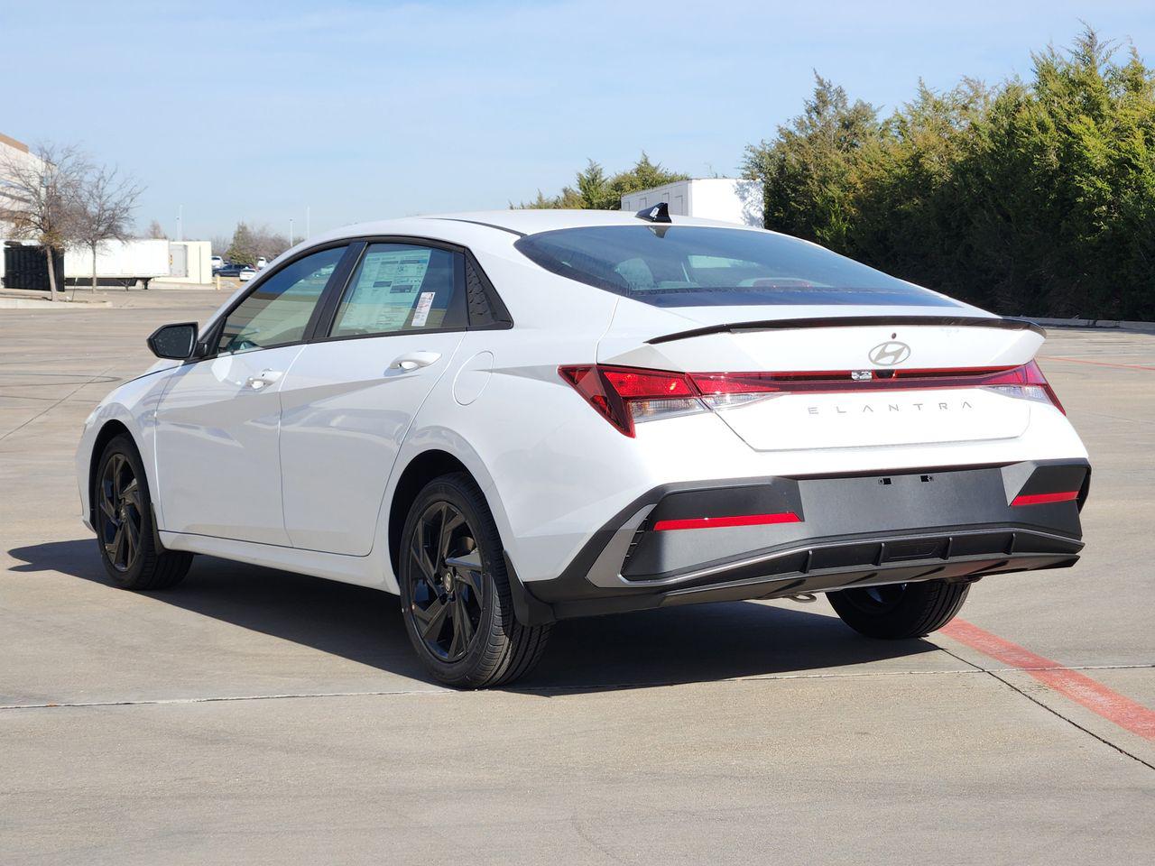 New 2026 W6H White Hyundai SEL Sport image 3