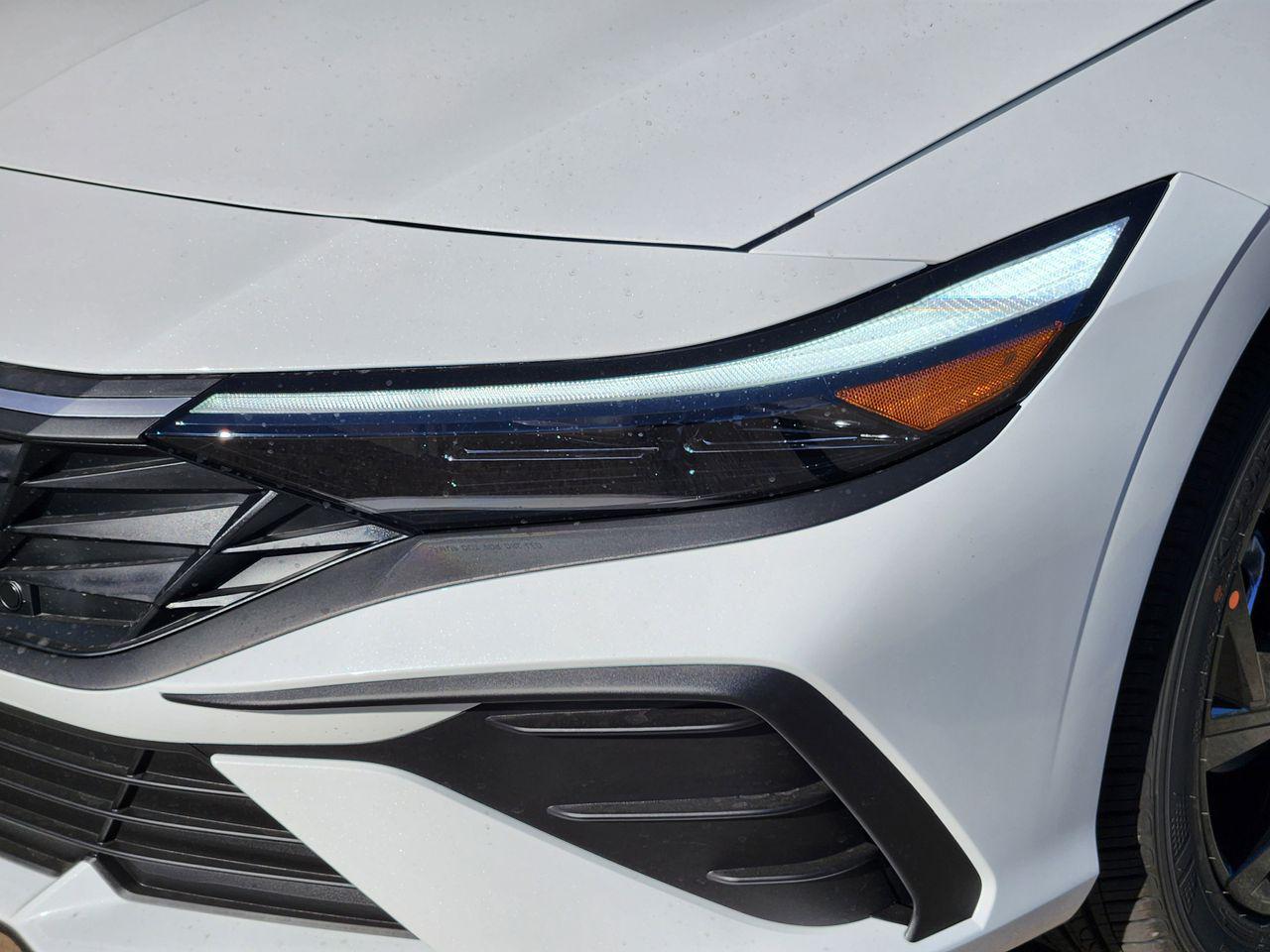 New 2026 W6H White Hyundai SEL Sport image 6