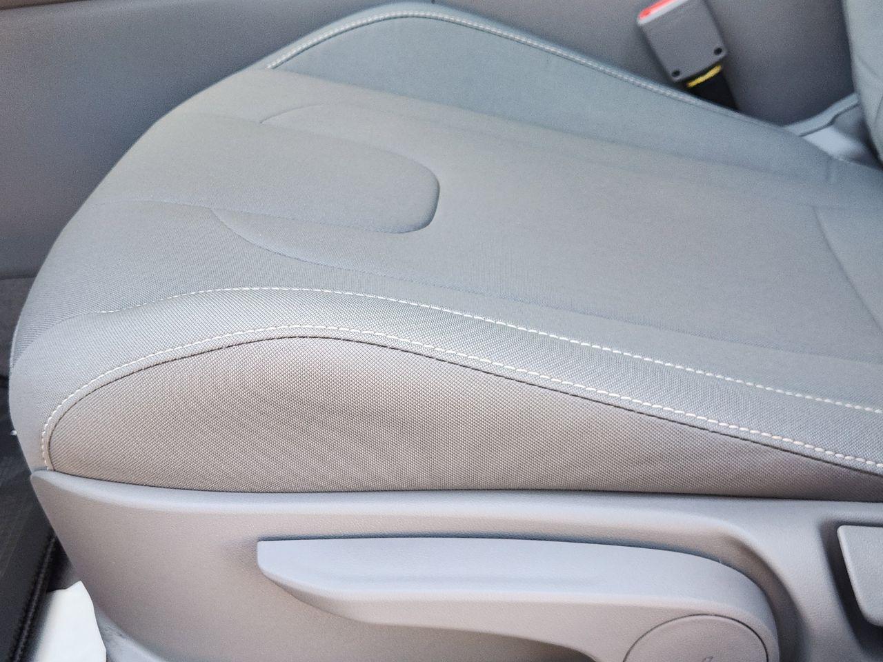 New 2026 YP5 Blue Hyundai SEL Sport Premium image 23