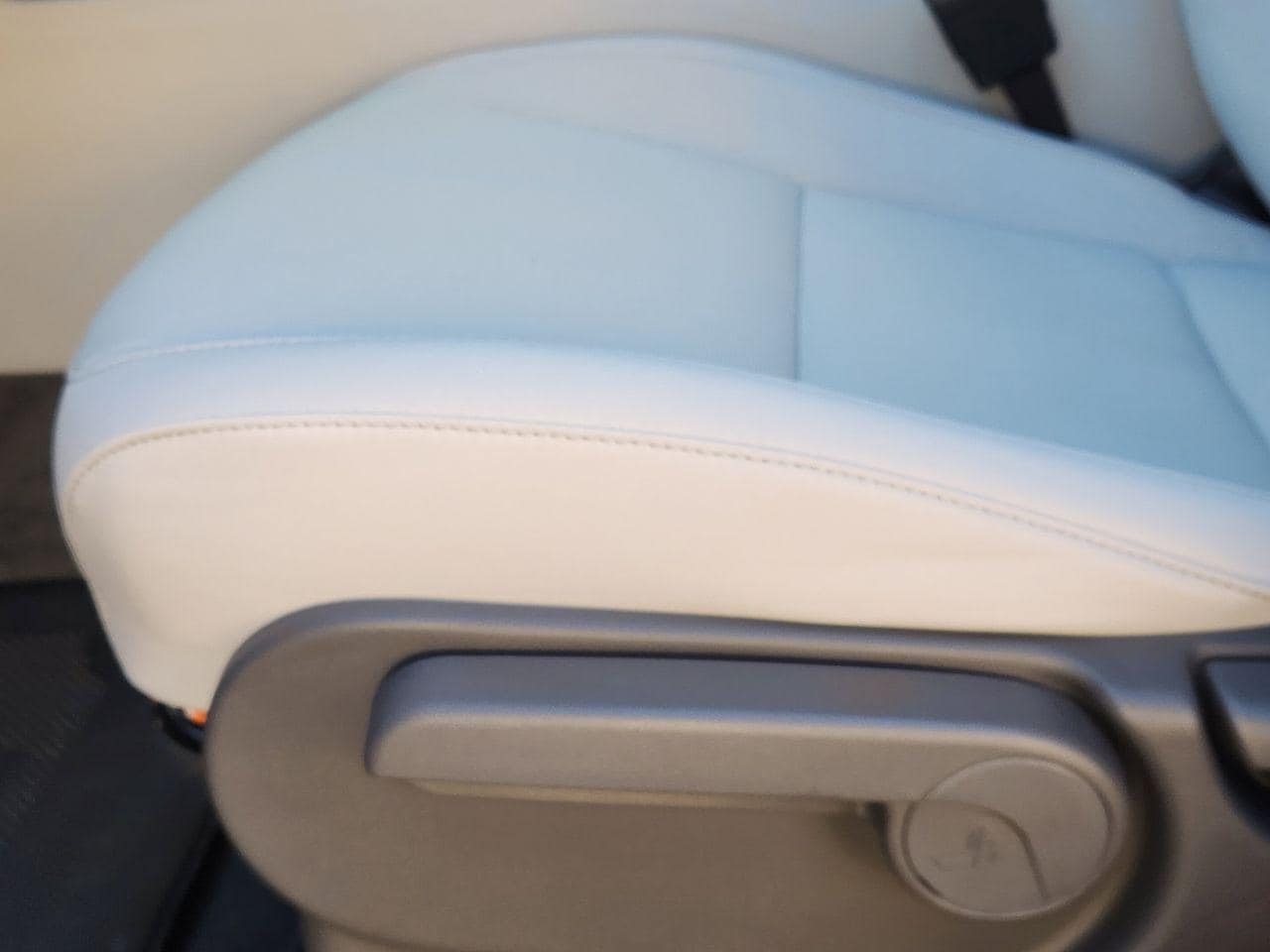 New 2026 Ultimate Red Metallic Hyundai SEL Sport FWD image 23