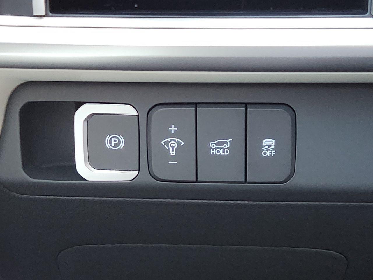 New 2026 Phantom Black Hyundai SEL FWD image 20