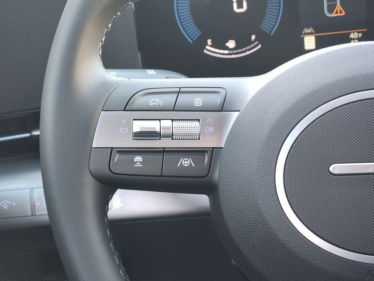 New 2026 SAW White Hyundai SEL Sport FWD image 25