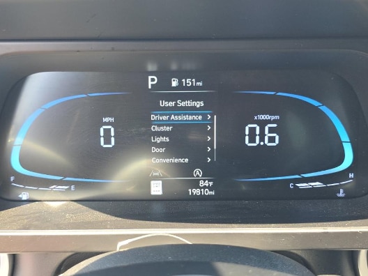 Used 2025 Abyss Black Hyundai SE image 15