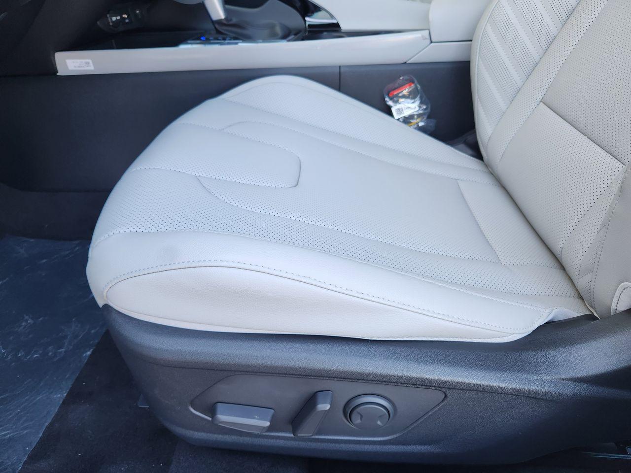 New 2026 Serenity White Hyundai Limited image 23