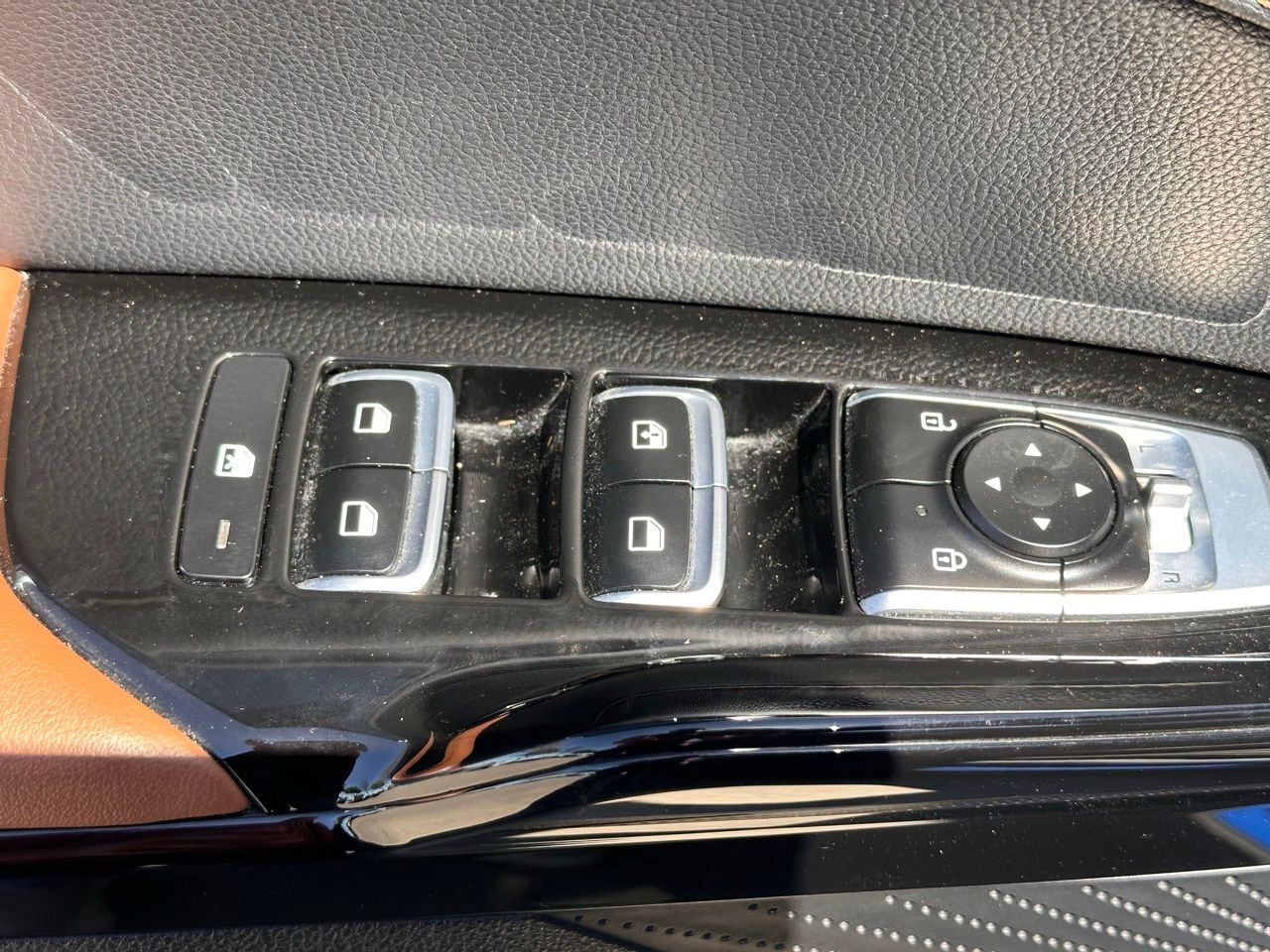 Used 2023 Sapphire Blue Kia GT image 21