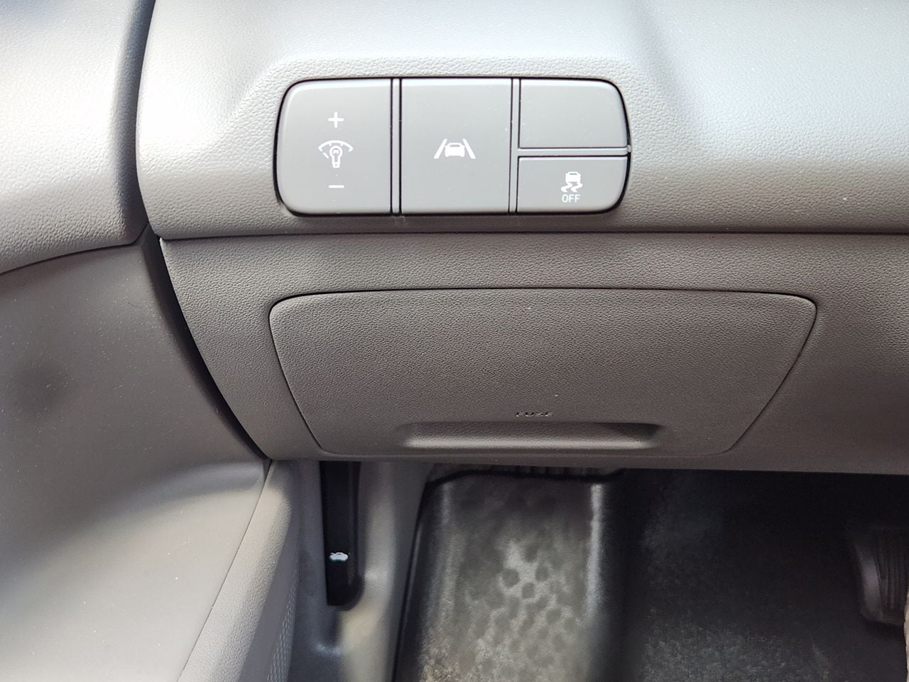 Used 2023 Portofino Gray Hyundai SEL image 20