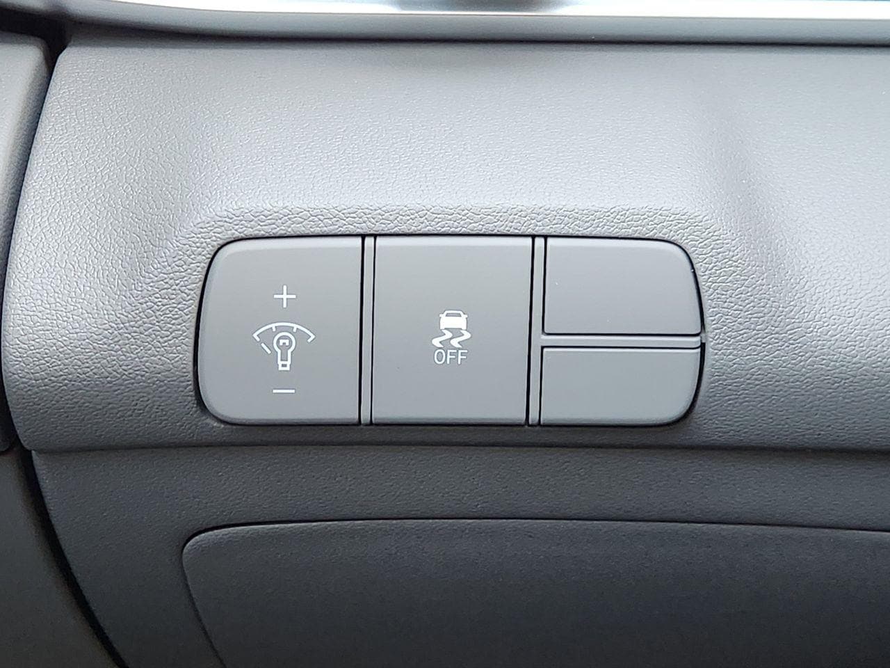 New 2026 Serenity White Hyundai SEL Sport image 20