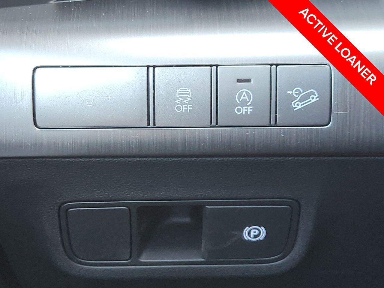 New 2026 SAW White Hyundai SE FWD image 21