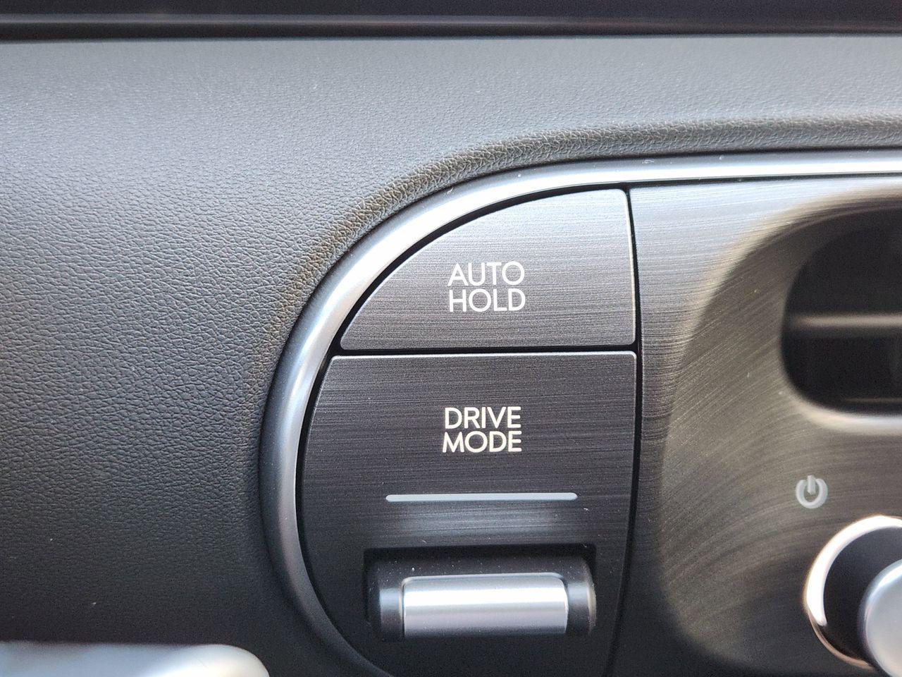 New 2026 A2B Black Hyundai SEL FWD image 15