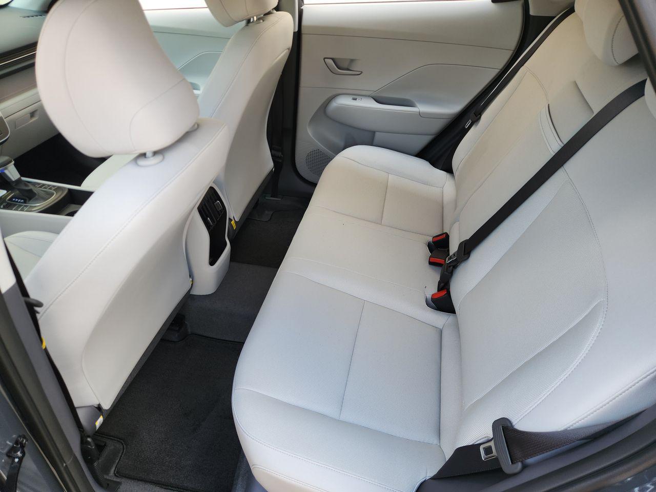 New 2027 Ecotronic Gray Pearl Hyundai SEL Sport FWD image 28