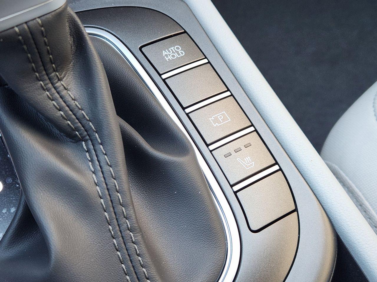 New 2026 R2P Red Hyundai SEL Sport FWD image 19