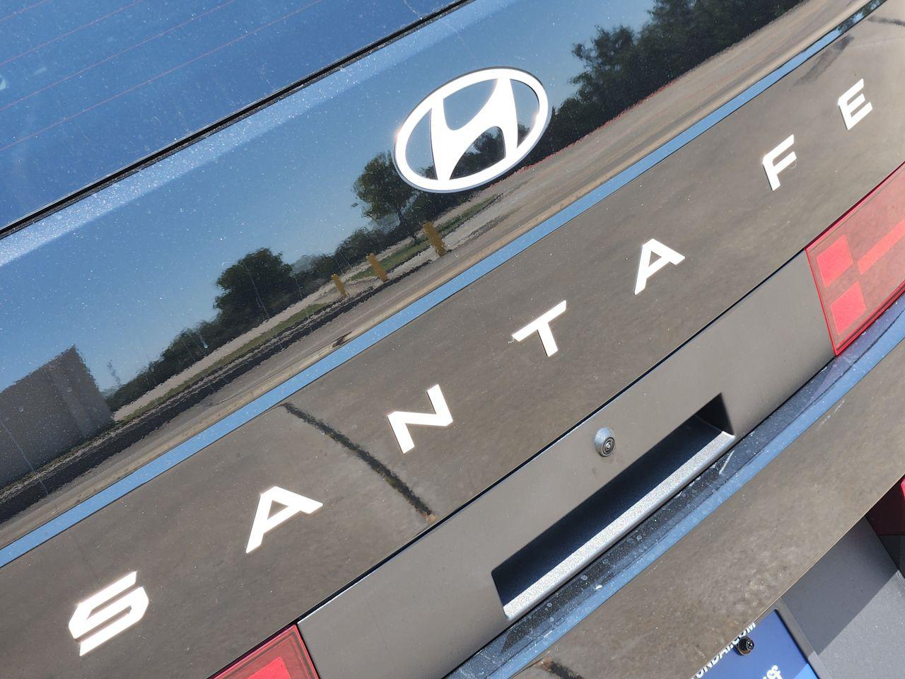 New 2027 Phantom Black Hyundai SEL image 9