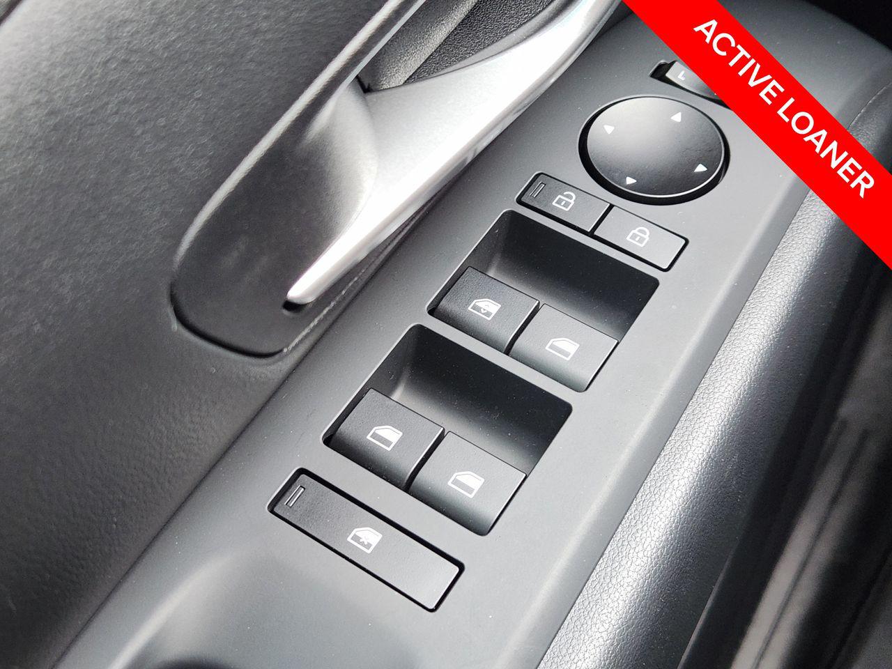 New 2026 SAW White Hyundai SE FWD image 22