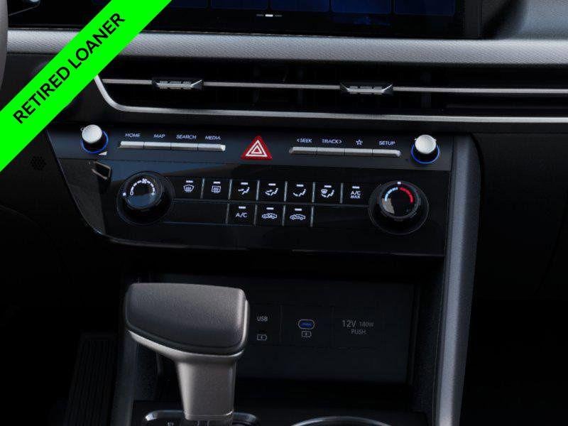 New 2025 W6H White Hyundai SE image 17