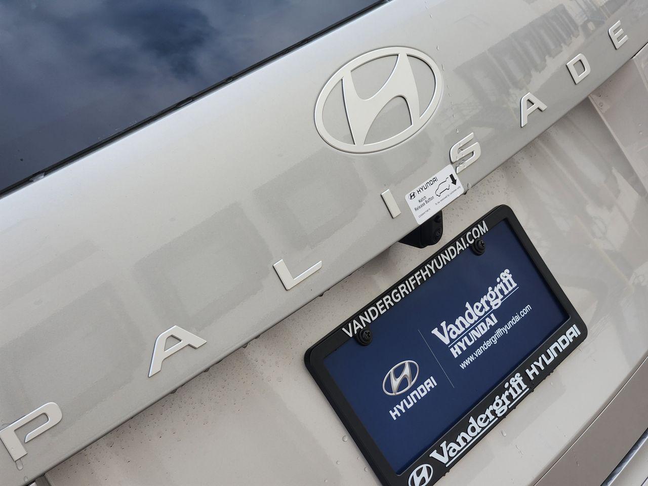 New 2026 T2X Silver Hyundai Calligraphy FWD image 8