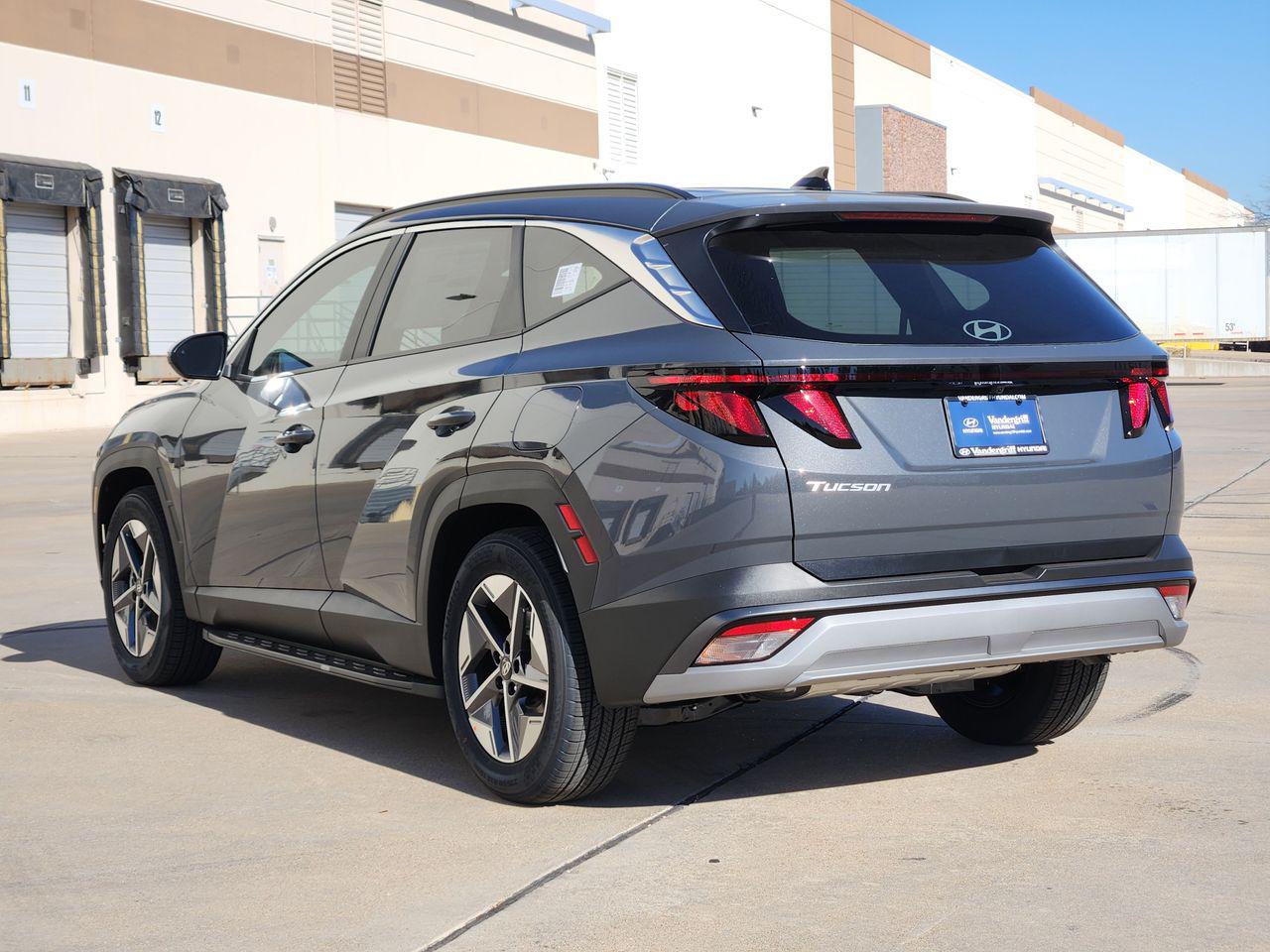 New 2026 PE2 Gray Hyundai SEL FWD image 3