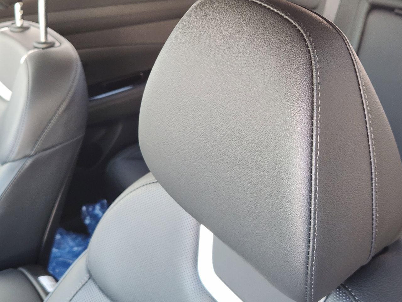 New 2026 W6H White Hyundai Limited image 12