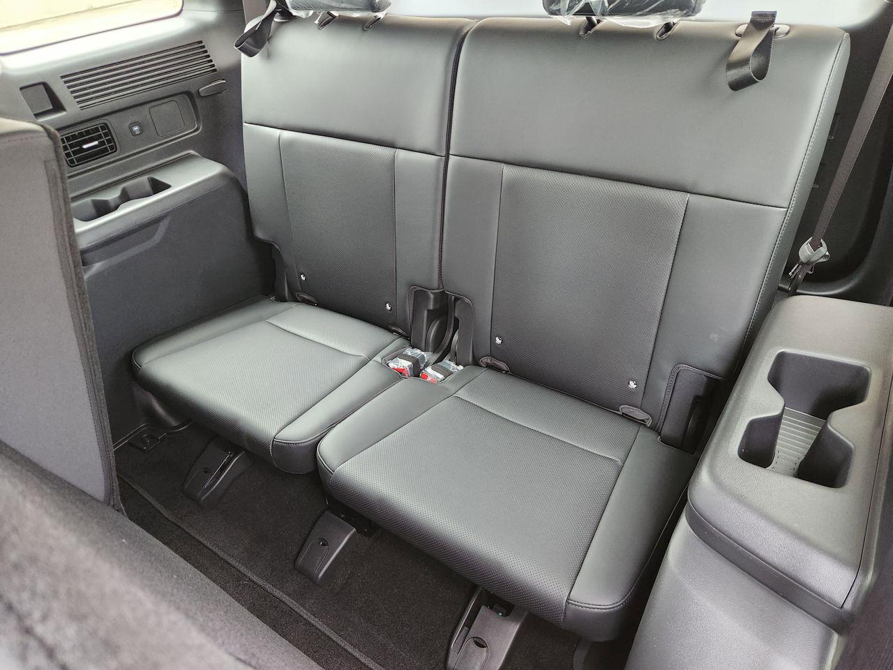 New 2026 PE2 Gray Hyundai SEL image 30