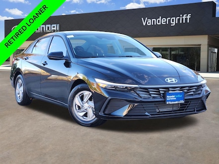 2025 Hyundai Elantra SE Sedan